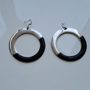 1980s style earrings